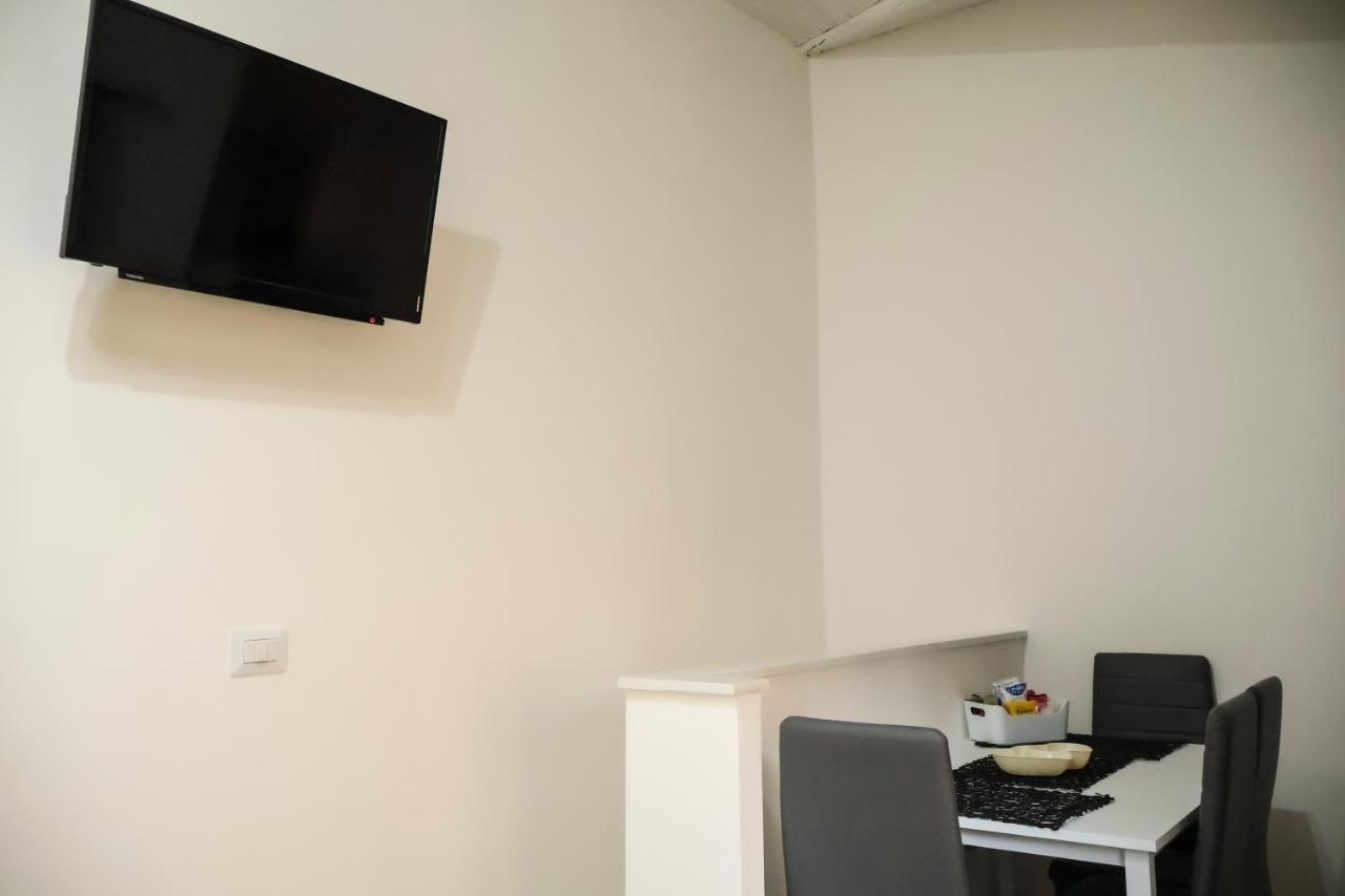 Wellness Home คาตาเนีย ภายนอก รูปภาพ